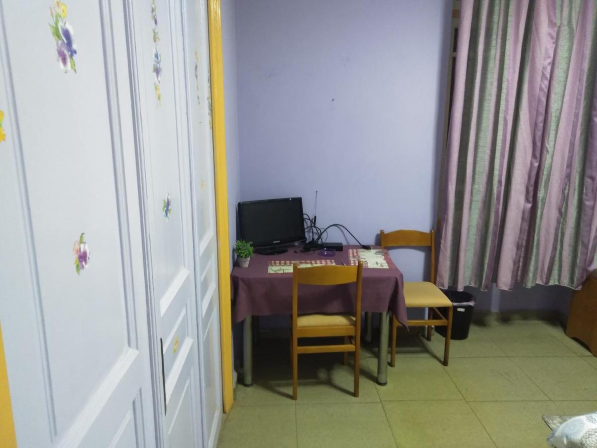 Hostel Pinguino Ateny Zewnętrze zdjęcie